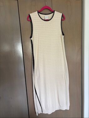 Varley Cream Sleeveless Midi Dress with Black Trim